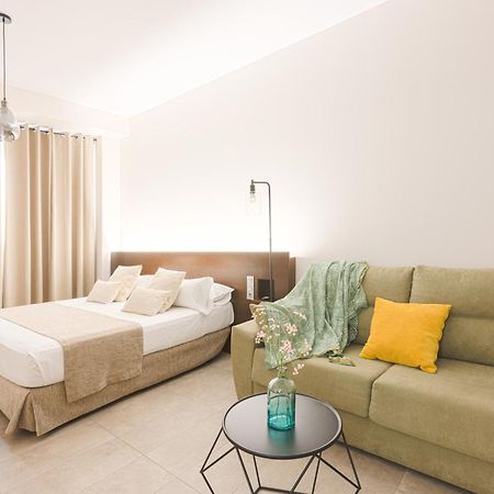 Aacr Hotel Monteolivos Sevilla Kültér fotó