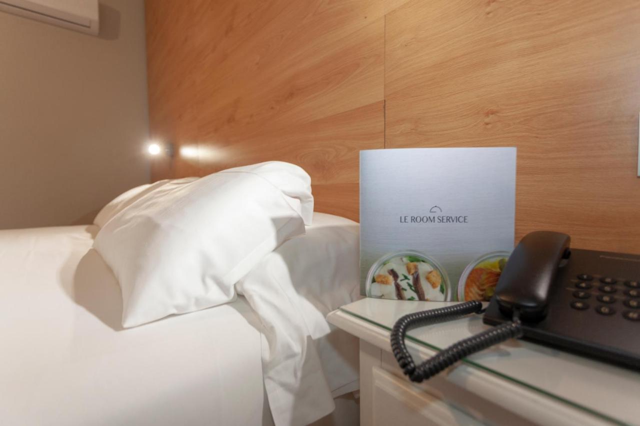 Aacr Hotel Monteolivos Sevilla Kültér fotó